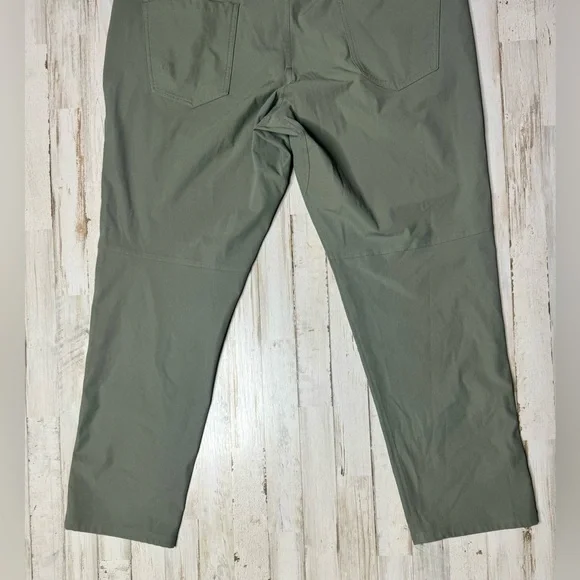 Lululemon Pants Womens 38 Green City Sleek 5 Pocket 38x30 - Picture 10 of 10